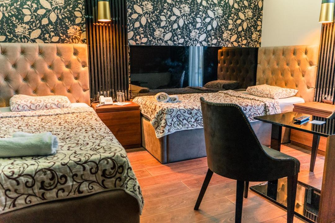 Hotel Zeleni Vir Ni 外观 照片