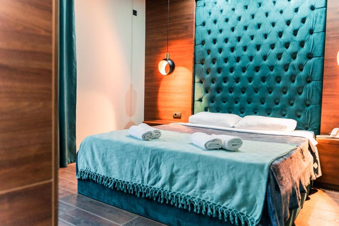 Hotel Zeleni Vir Ni 外观 照片