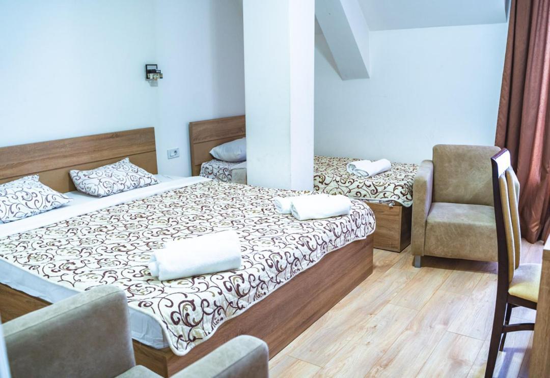 Hotel Zeleni Vir Ni 外观 照片