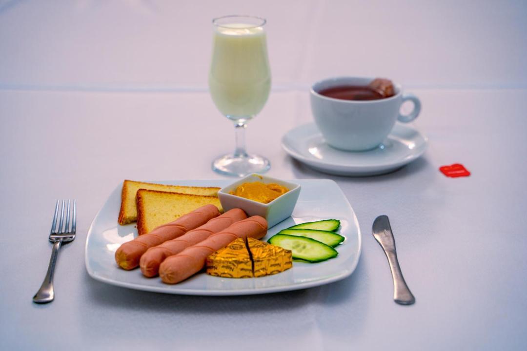 Hotel Zeleni Vir Ni 外观 照片