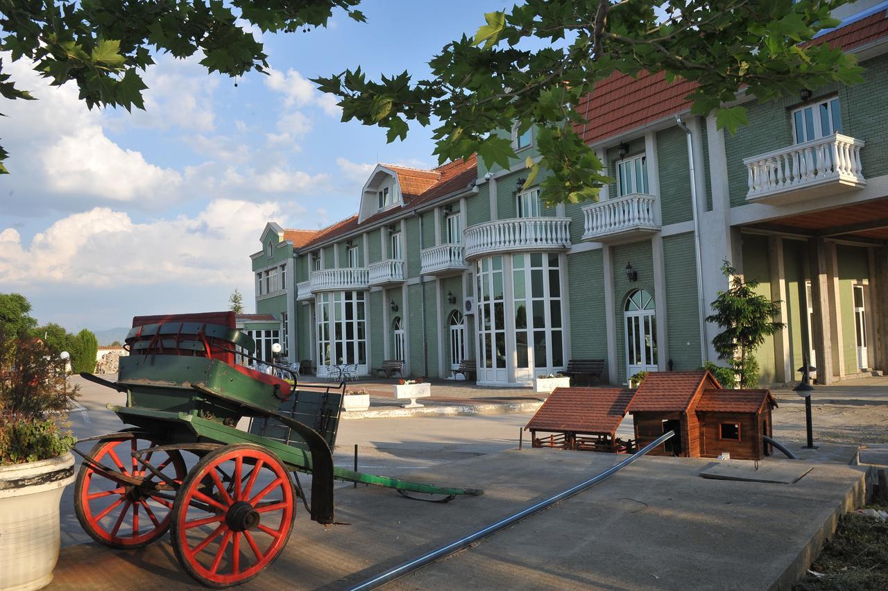 Hotel Zeleni Vir Ni 外观 照片
